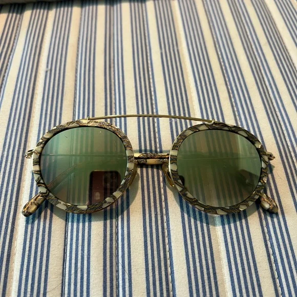 Krewe Conti sunglasses mirror frames ST. LOUIS | Gelato 24K Mirrored | KREWE main image 2